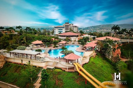 Resort Hillary Spa Arenillas